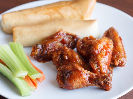 Wings-N-Things food